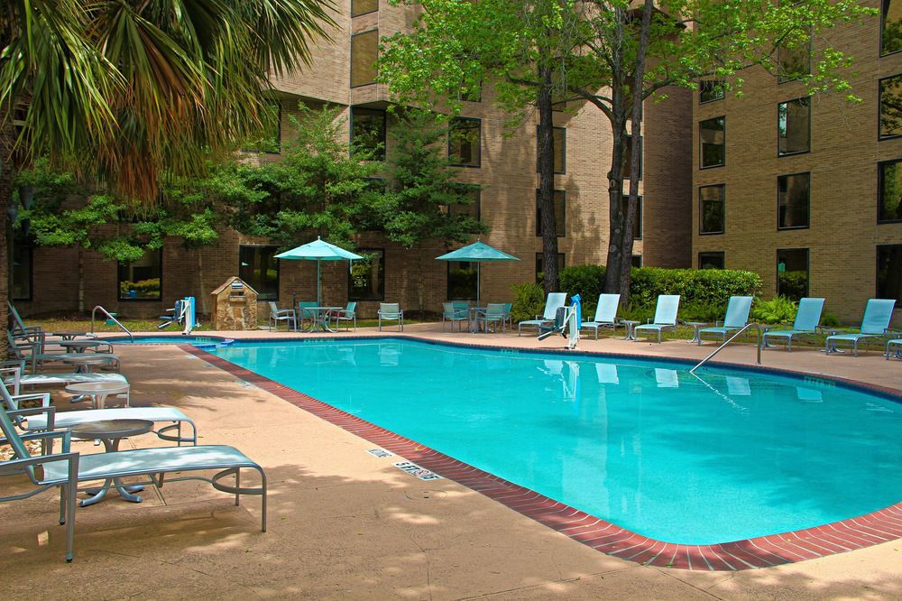 Doubletree By Hilton Houston Intercontinental Airport Hotel Exterior photo